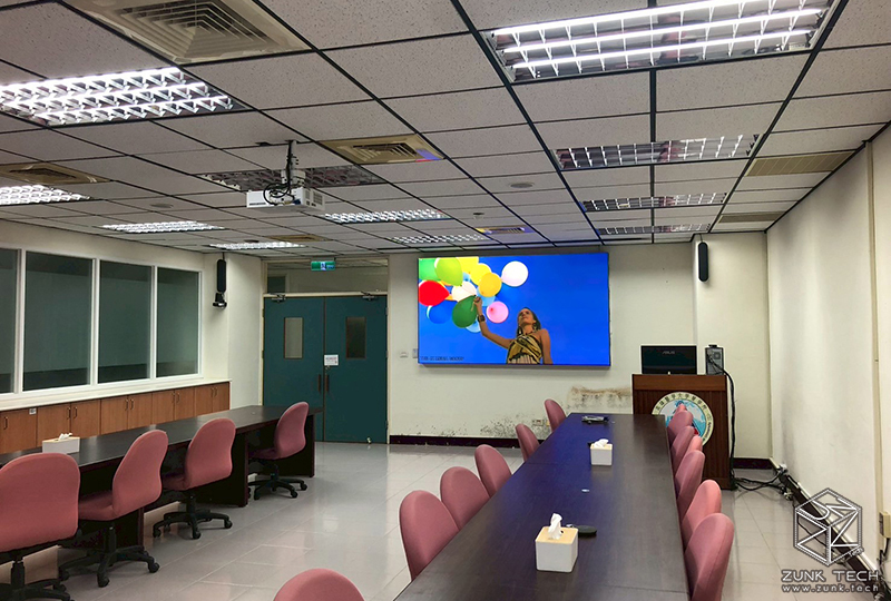 高雄醫學大學藥學院 會議室​