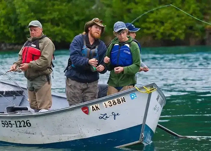 Alaska Rivers Company Guide Drift Boat Fishing Upper Kenai700x500
