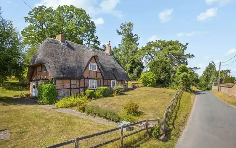 Estate Farmhouses and Cottages Welford Park