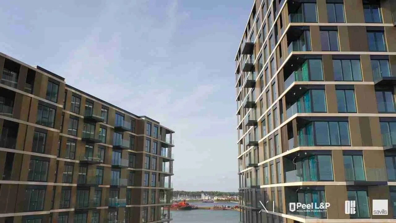 X1 Chatham Waters Luxury 1, 2 & 3 Bed Apartments Near London‎ X1