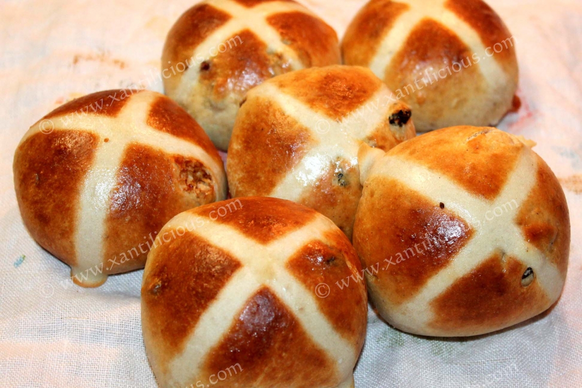 Hot Cross Buns