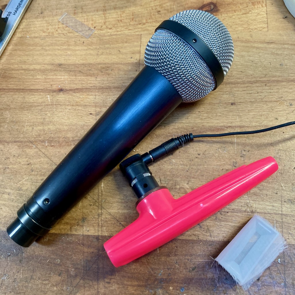 Beyer M500. A.K.A. Why does my microphone sound like a kazoo? Xaudia