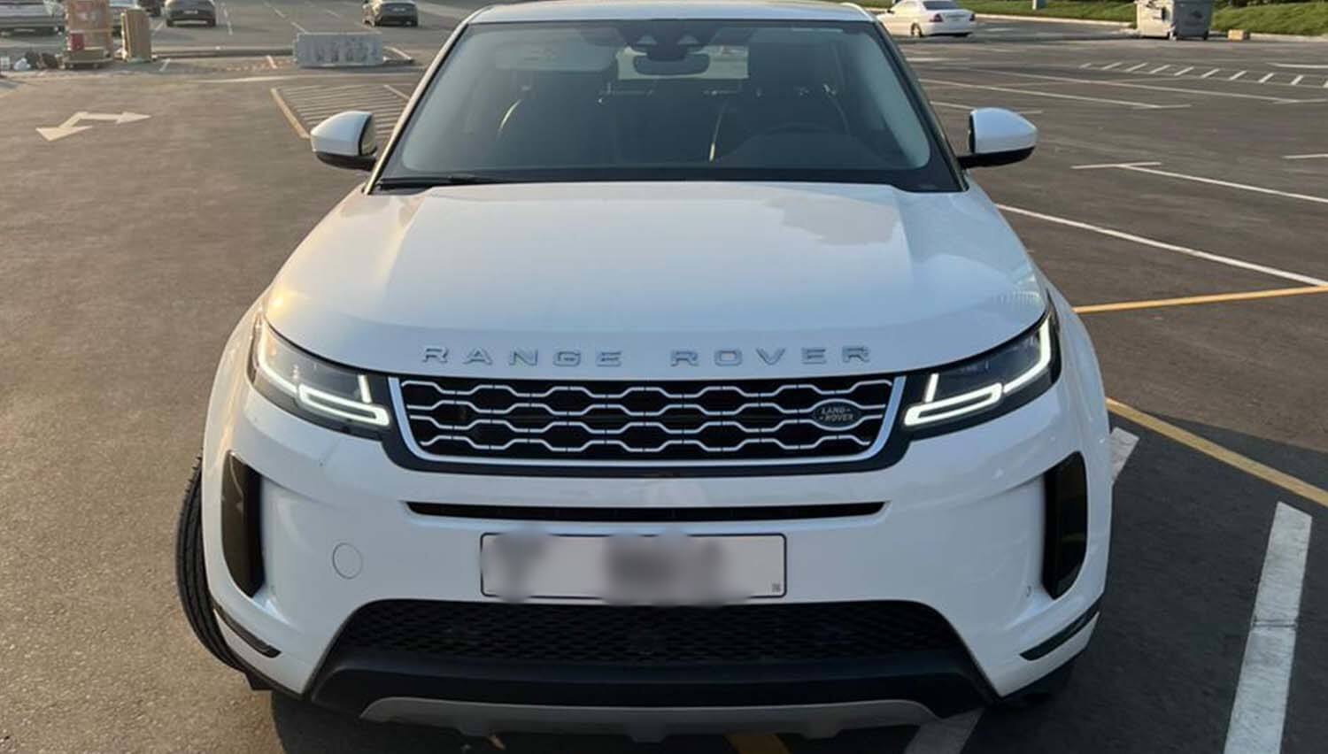 Range Rover Evoque Rent in Dubai
