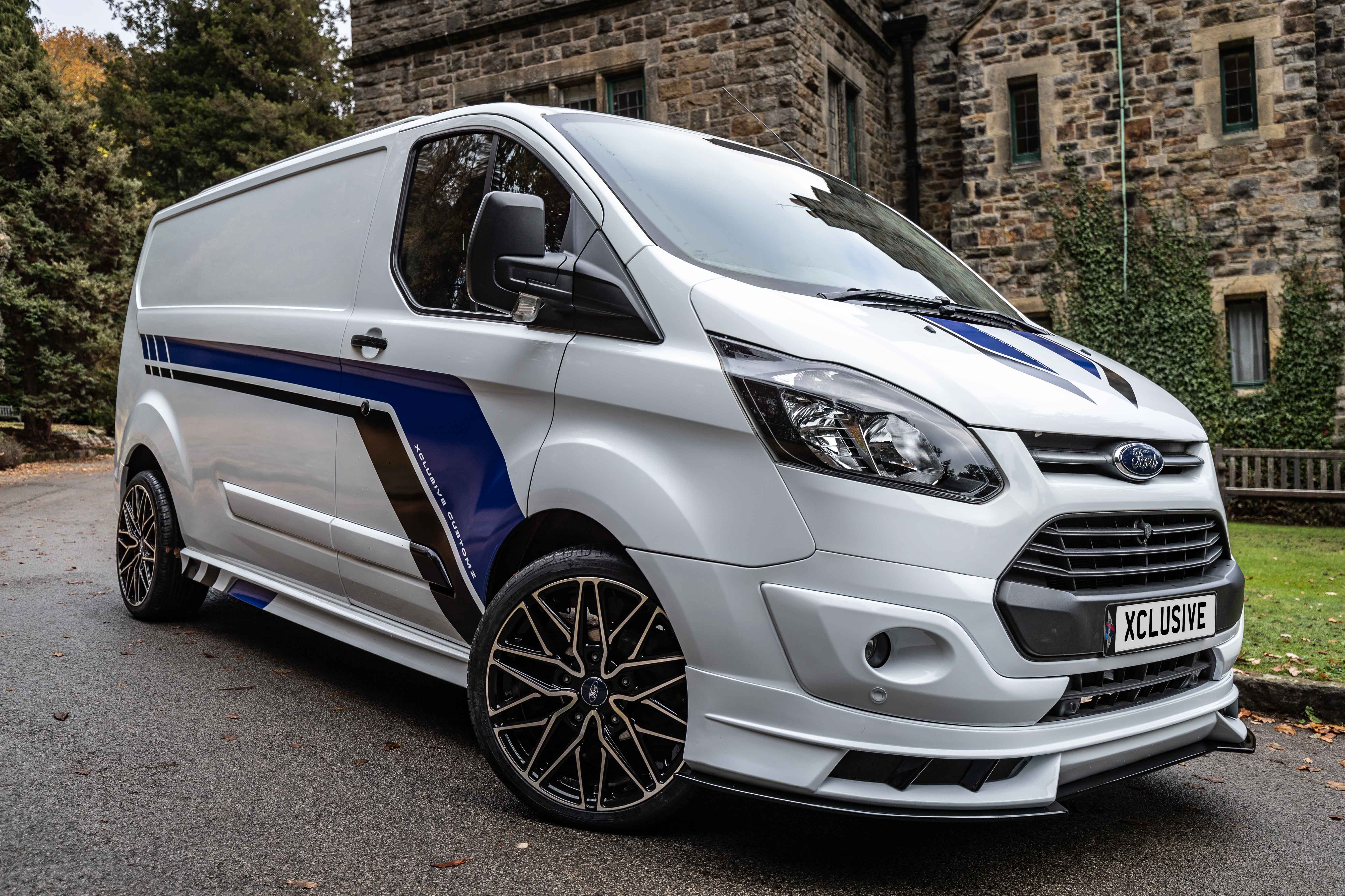 Ford Transit Custom | V1 Side Skirts | Facelift and Pre-Facelift LWB