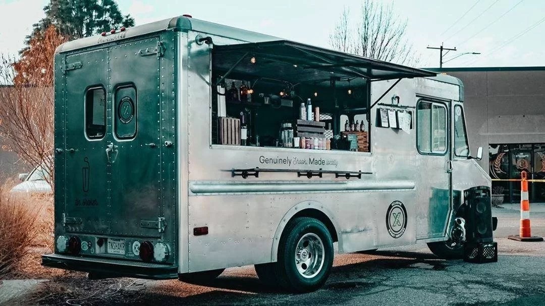 Mobile Bar & Booze Trucks Xclusive Events