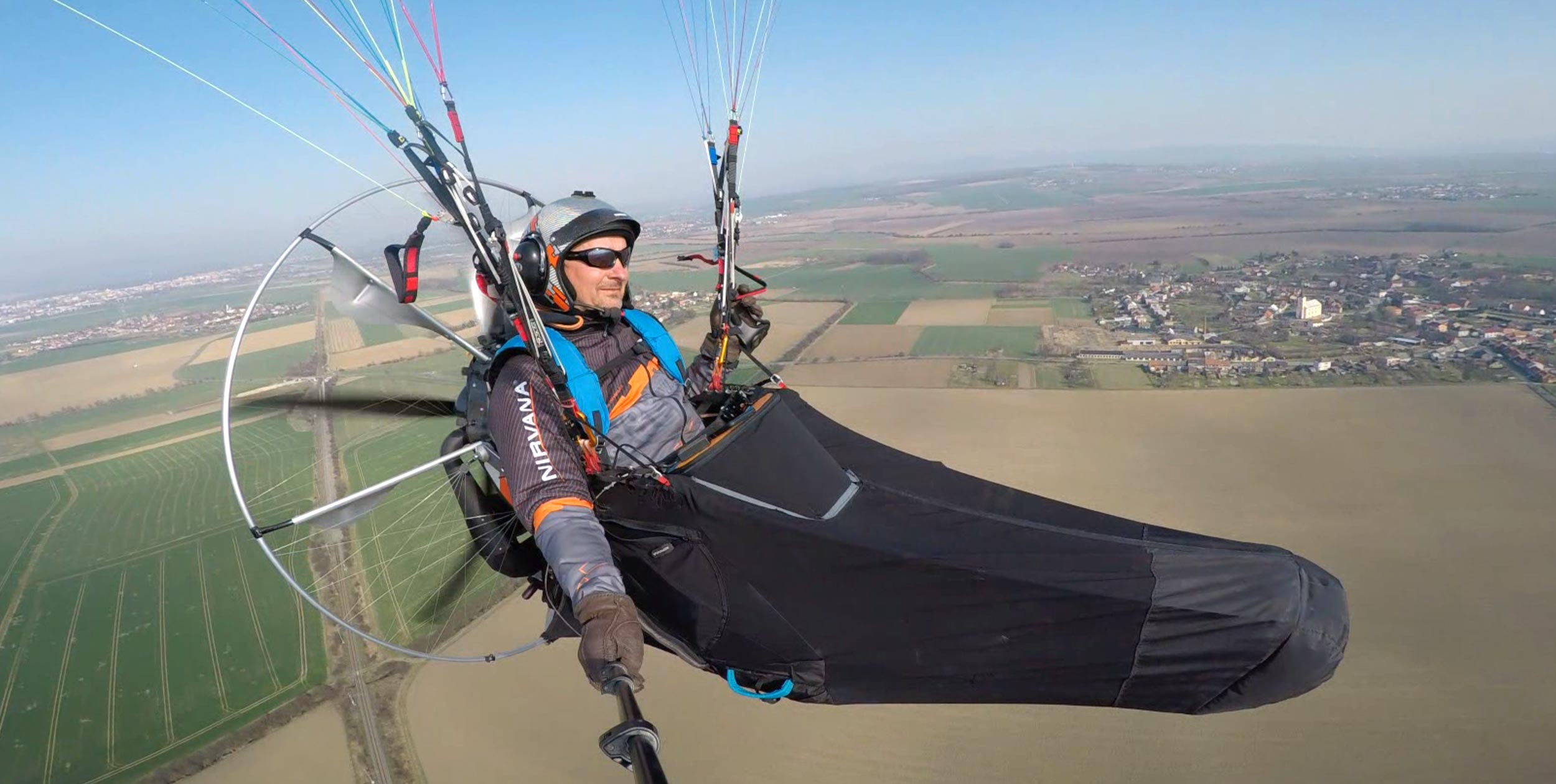 Nirvana FLight paramotor pod harness Cross Country Magazine In the