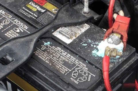 Mercedes Won’t Start: Easy Fixes For Ignition Issues