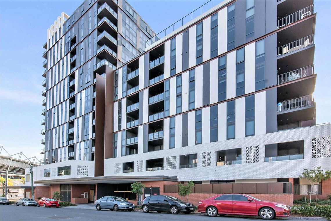 Duke St apartment XH CONSTRUCTION PTY LTD