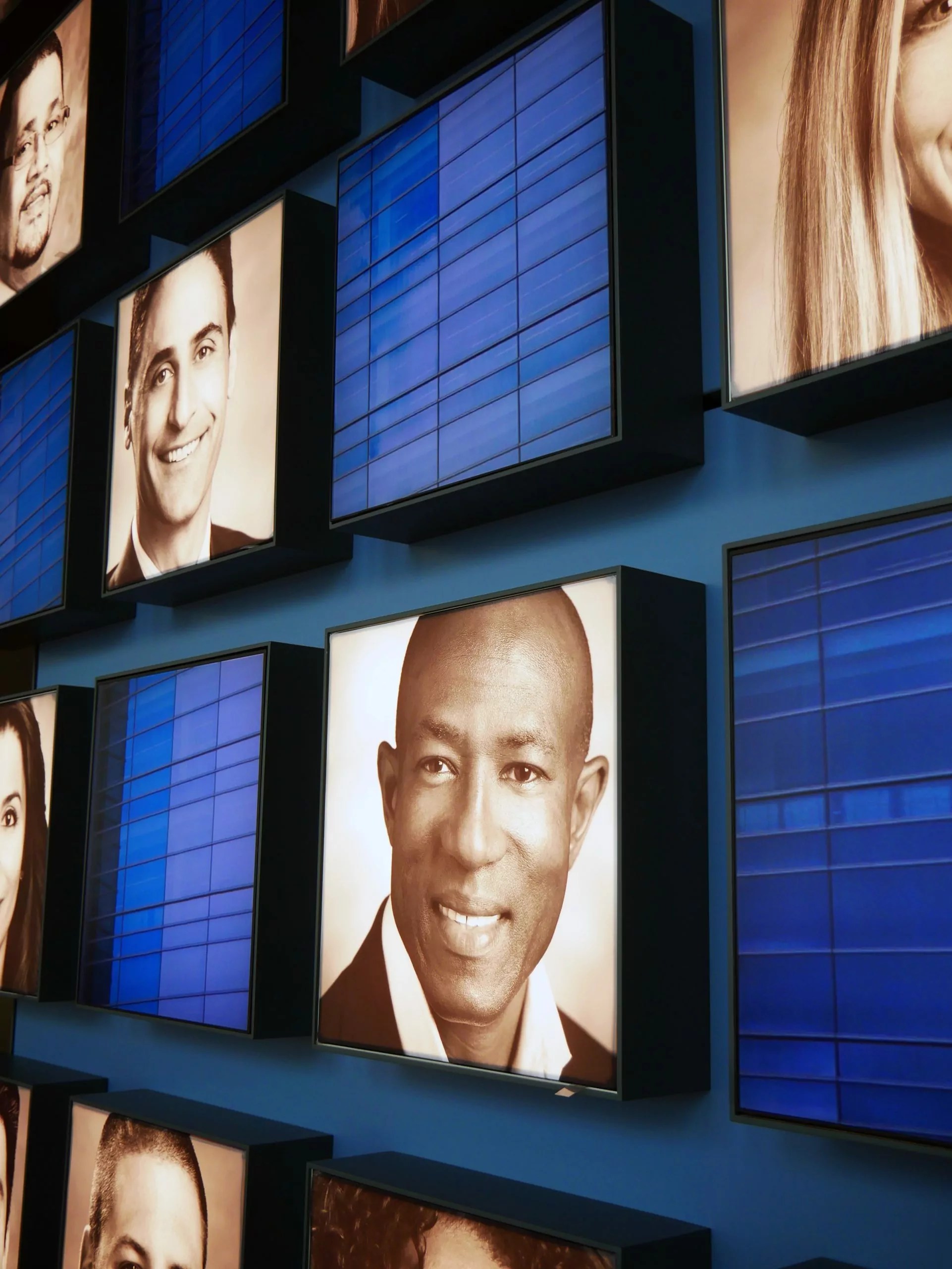 Northwestern Mutual Exhibition Fabrication Xibitz