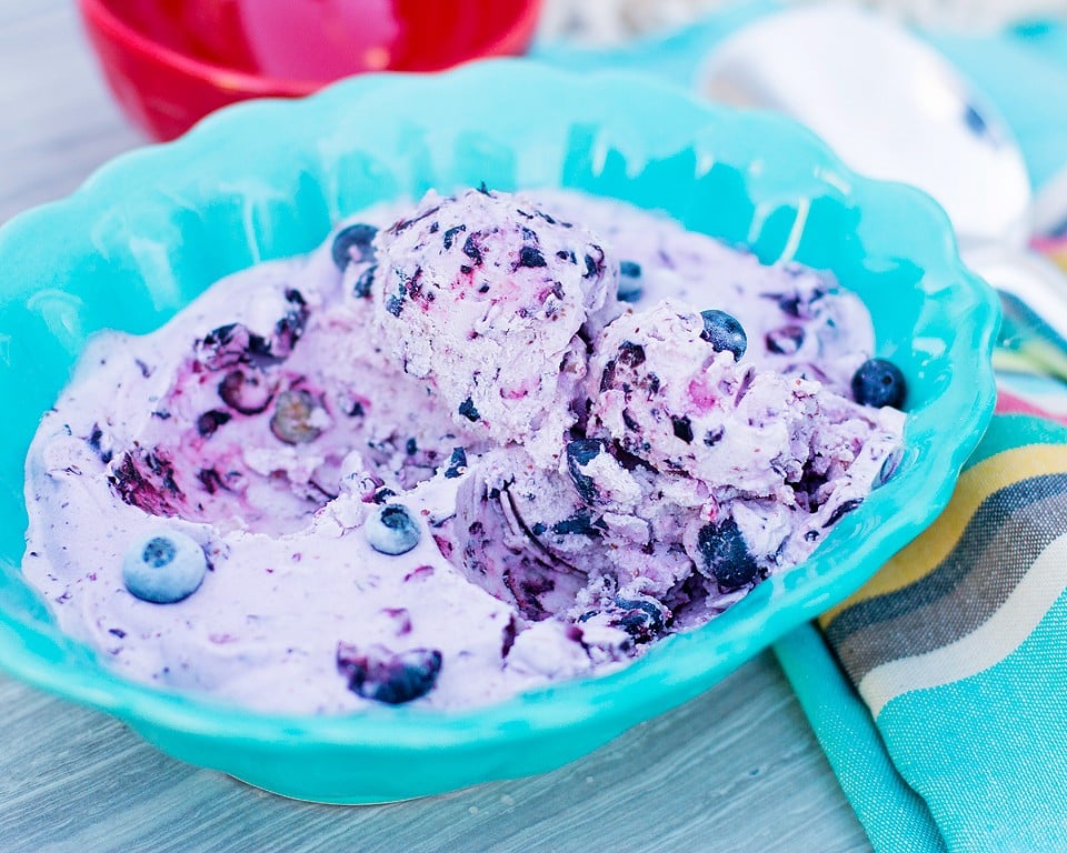 Very Berry Blueberry Ice Cream xoxoBella