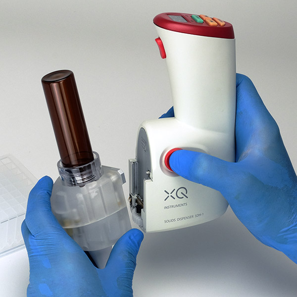 SDH1 Handheld Powder Dispenser Pipette Precision Dispensing XQ