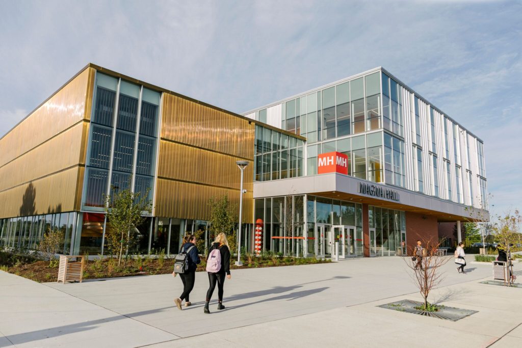 Seneca College Tuition 2022 Scholarship and Cost of Living xScholarship