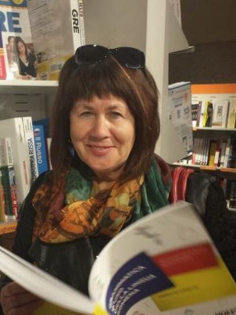 Desio - Candidati In Cerca Di Lavoro - Xtutti.com - Badante 24H Per Monza Ed Intorni. Olena - Monza Casa, Auto, Moto, Personale, Oferta Lavoro 480_x_640_jpg