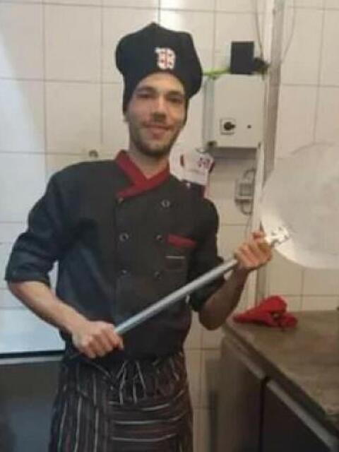 Cagliari - Candidati In Cerca Di Lavoro - Xtutti.com - Pizzaiolo Con Esperienza - Uta Casa, Auto, Moto, Personali, Offerte Di Lavoro 480_x_640_jpg