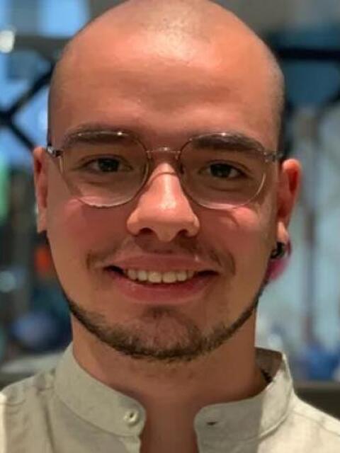 Milano - Candidati In Cerca Di Lavoro - Xtutti.com - Barista - Milano Casa, Auto, Moto, Personale, Oferta Lavoro 480_x_640_jpg
