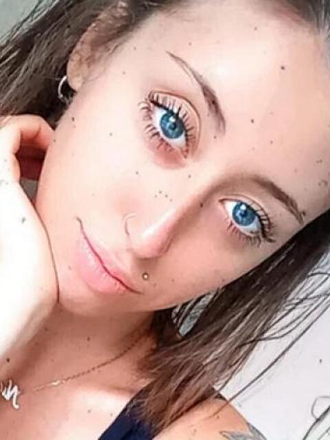 Torino - Candidati In Cerca Di Lavoro - Xtutti.com - Commessa, Receptionist (Aperta Ad Altri Settori) - Torino Casa, Auto, Moto, Personali, Offerte Di Lavoro 480_x_640_jpg