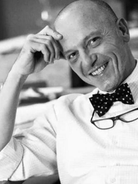 Biella - Candidati In Cerca Di Lavoro - Xtutti.com - Esperienza Decennale Nel Mondo Della Ristorazione - Biella Casa, Auto, Moto, Personali, Offerte Di Lavoro 480_x_640_jpg