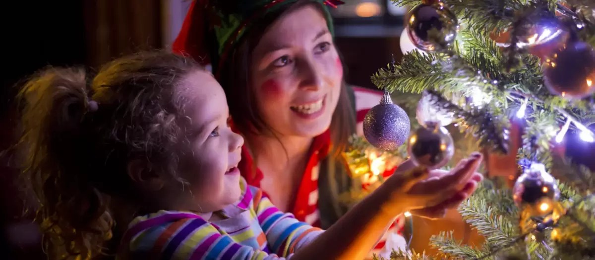 Women's Christmas In Ireland What Is Little Christmas