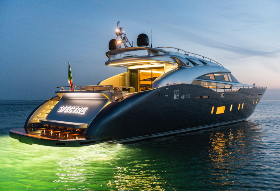 AB Yachts presents 53 knots superyacht Spectre Yacht Harbour