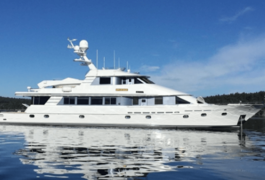 Motor yacht Life of Riley Crescent Yachts Yacht Harbour