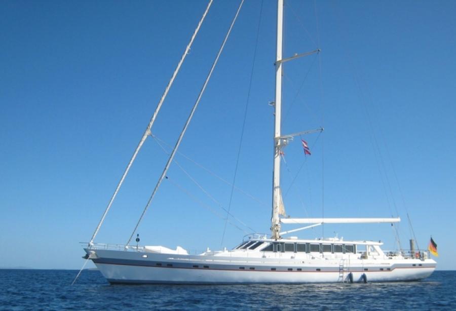 Sailing yacht Onyx Elsflether Werft Yacht Harbour