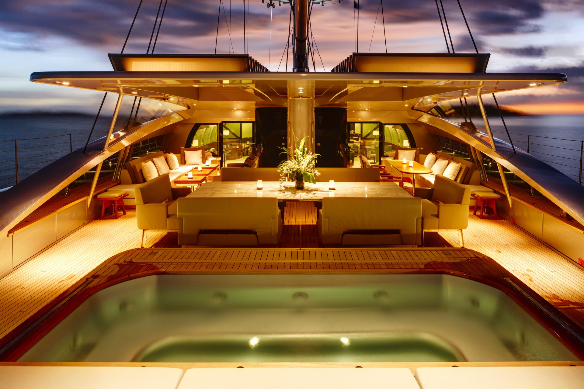 Sailing yacht Vertigo Alloy Yachts Yacht Harbour