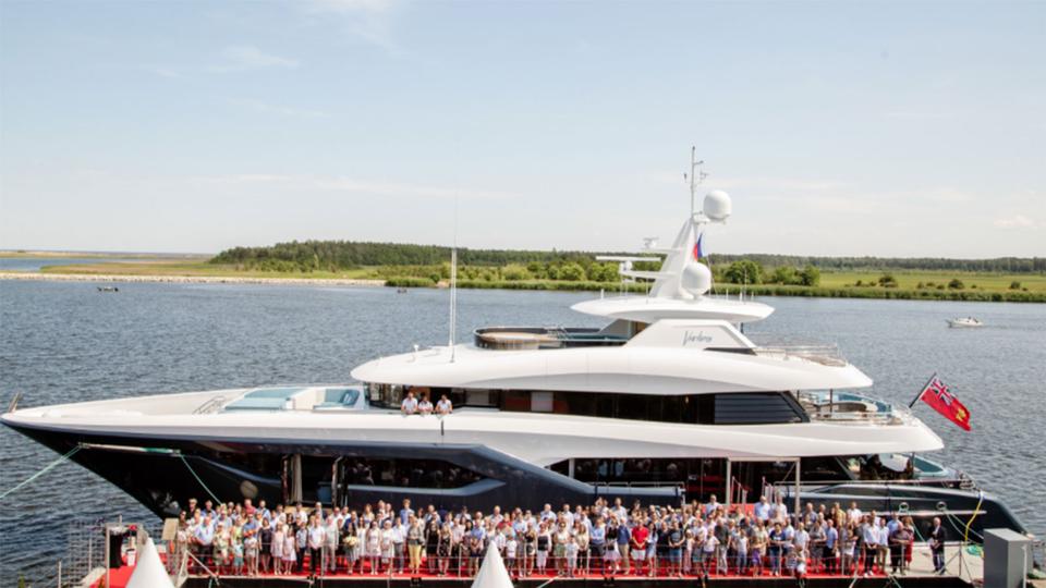 40metre superyacht Viatoris delivered by Conrad Yacht Harbour