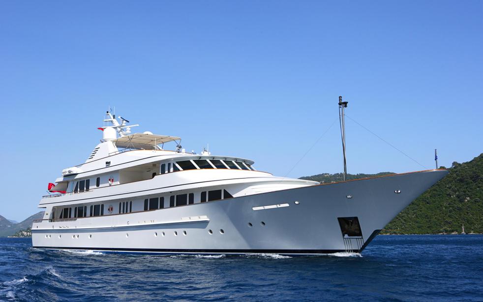 50m Feadship Broadwater returns to homeyard for presale works Yacht