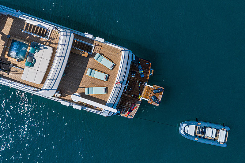 CdM revealed interior of 31m yacht Archipelago Yacht Harbour