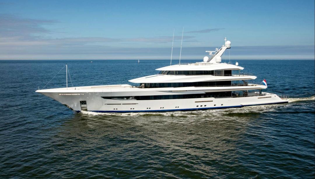 Motor yacht Joy Feadship Yacht Harbour