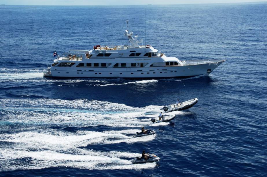 Motor yacht Golden Compass Picchiotti Yacht Harbour