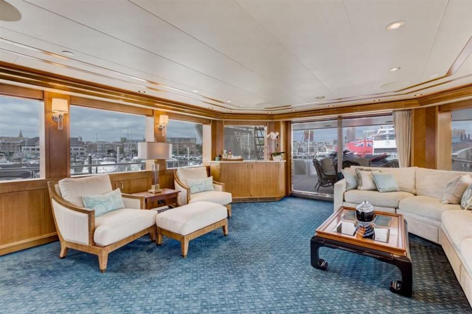 Motor yacht Endeavour Westport Yacht Harbour