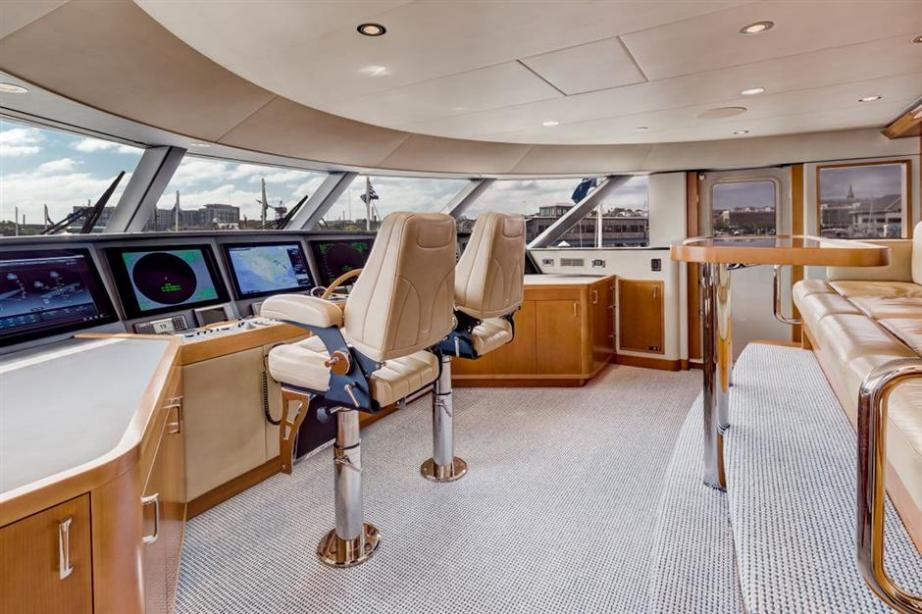 Motor yacht Endeavour Westport Yacht Harbour