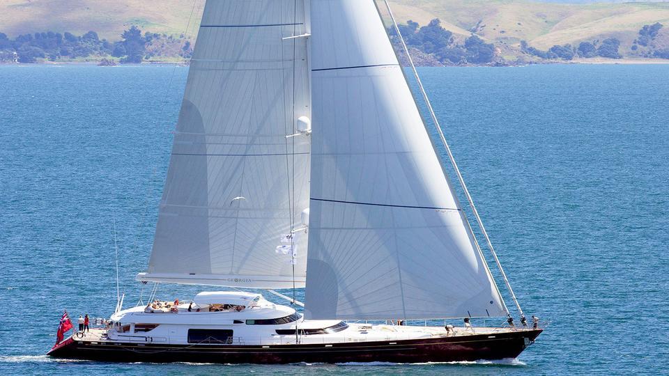Sailing yacht Alloy Yachts Yacht Harbour