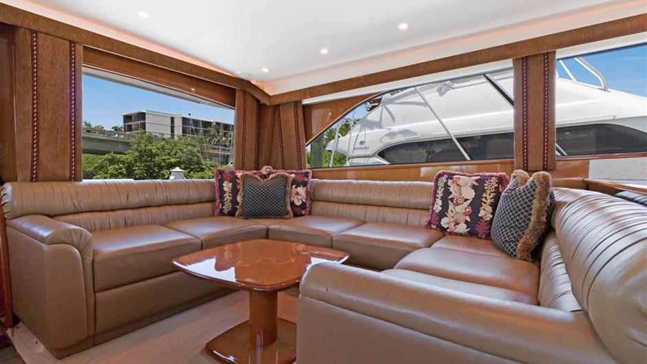 Motor yacht CE CE Viking Yacht Harbour