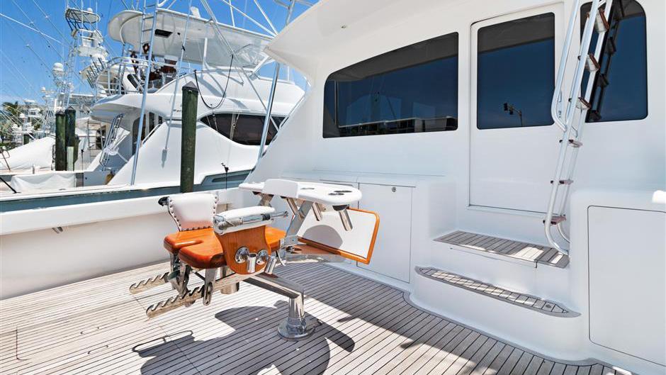 Motor yacht CE CE Viking Yacht Harbour