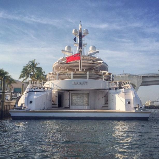 Motor yacht Cloud 9 Oceanco Yacht Harbour
