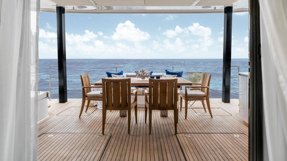 Sailing yacht Bundalong Sunreef Yacht Harbour