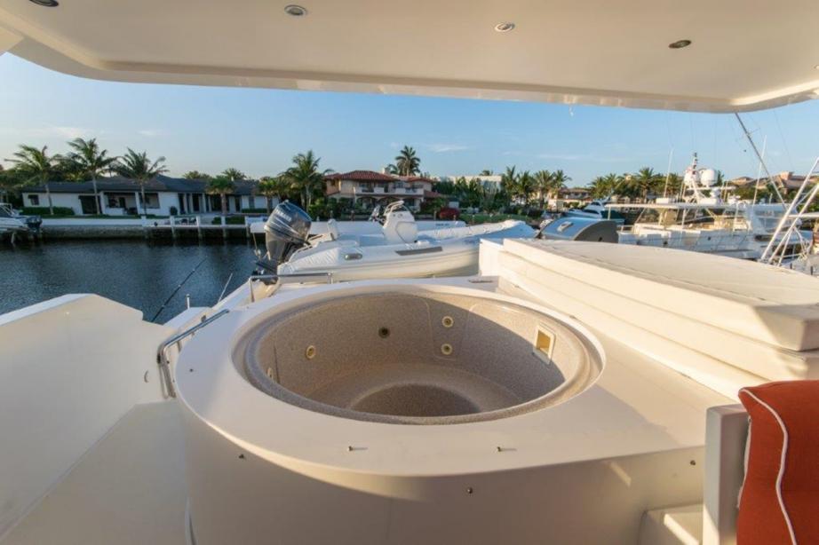 Motor yacht All That Jazz Hargrave Yacht Harbour