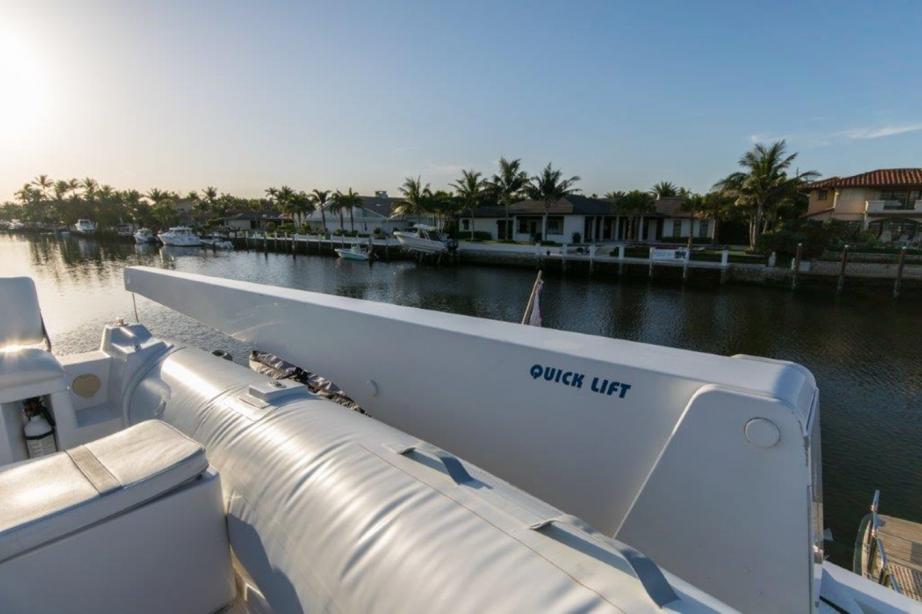 Motor yacht All That Jazz Hargrave Yacht Harbour