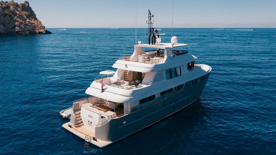 Motor yacht Seal Jade Yachts Yacht Harbour