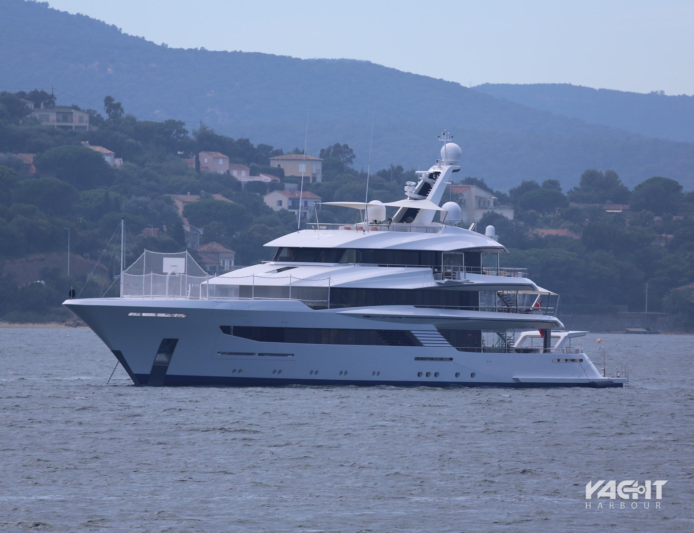 Motor yacht Joy Feadship Yacht Harbour