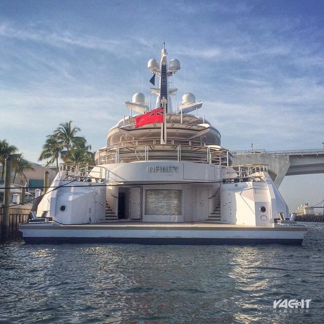 Motor yacht Cloud 9 Oceanco Yacht Harbour