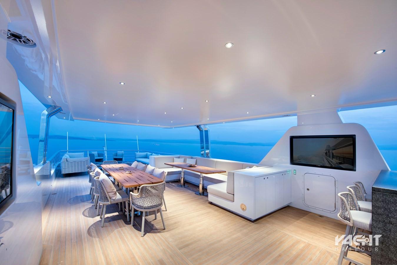 Motor yacht Piccolo Alpha Custom Yachts Yacht Harbour