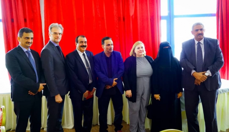 رئيس الجمعية الوطنية والأمين العام للانتقالي يلتقيان سفيرة الاتحاد الأوربي