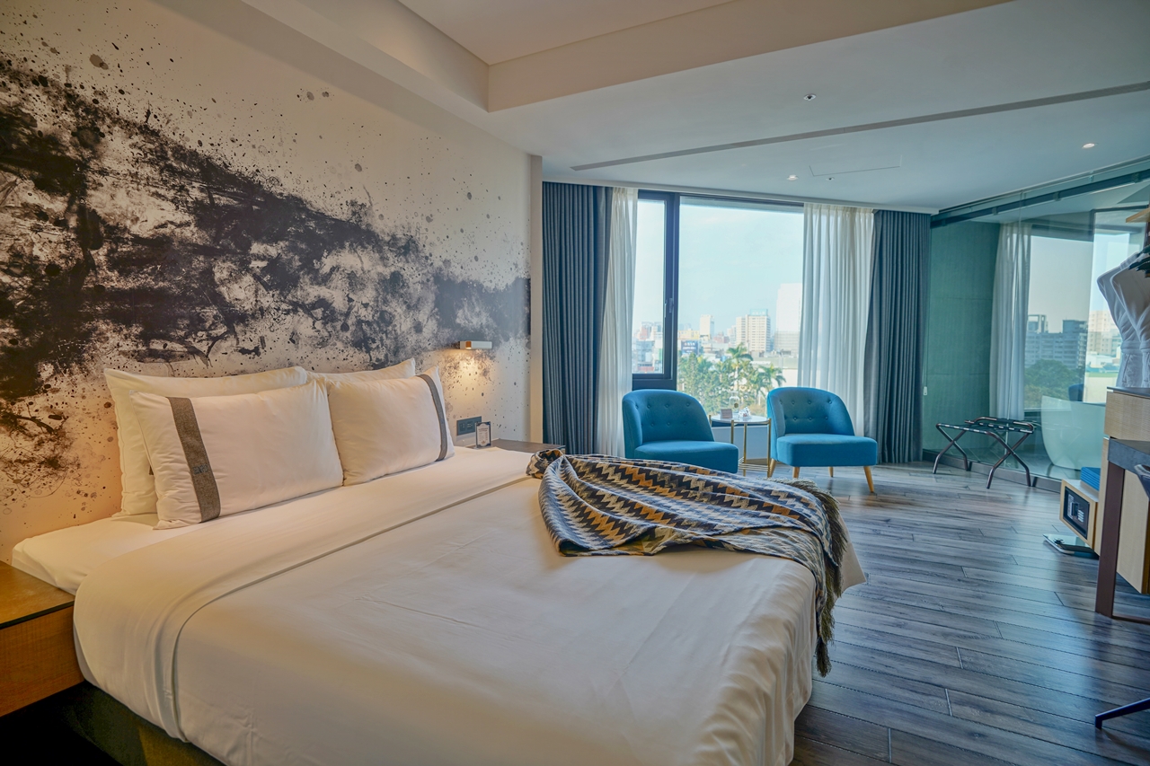 中央公園站住宿比歐緻居