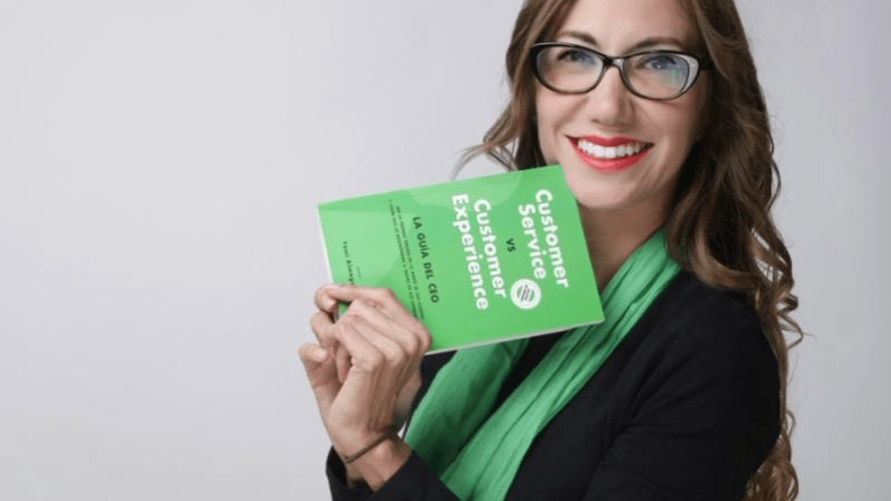 Yami Almaguer Gil Customer Service vs Customer Experience