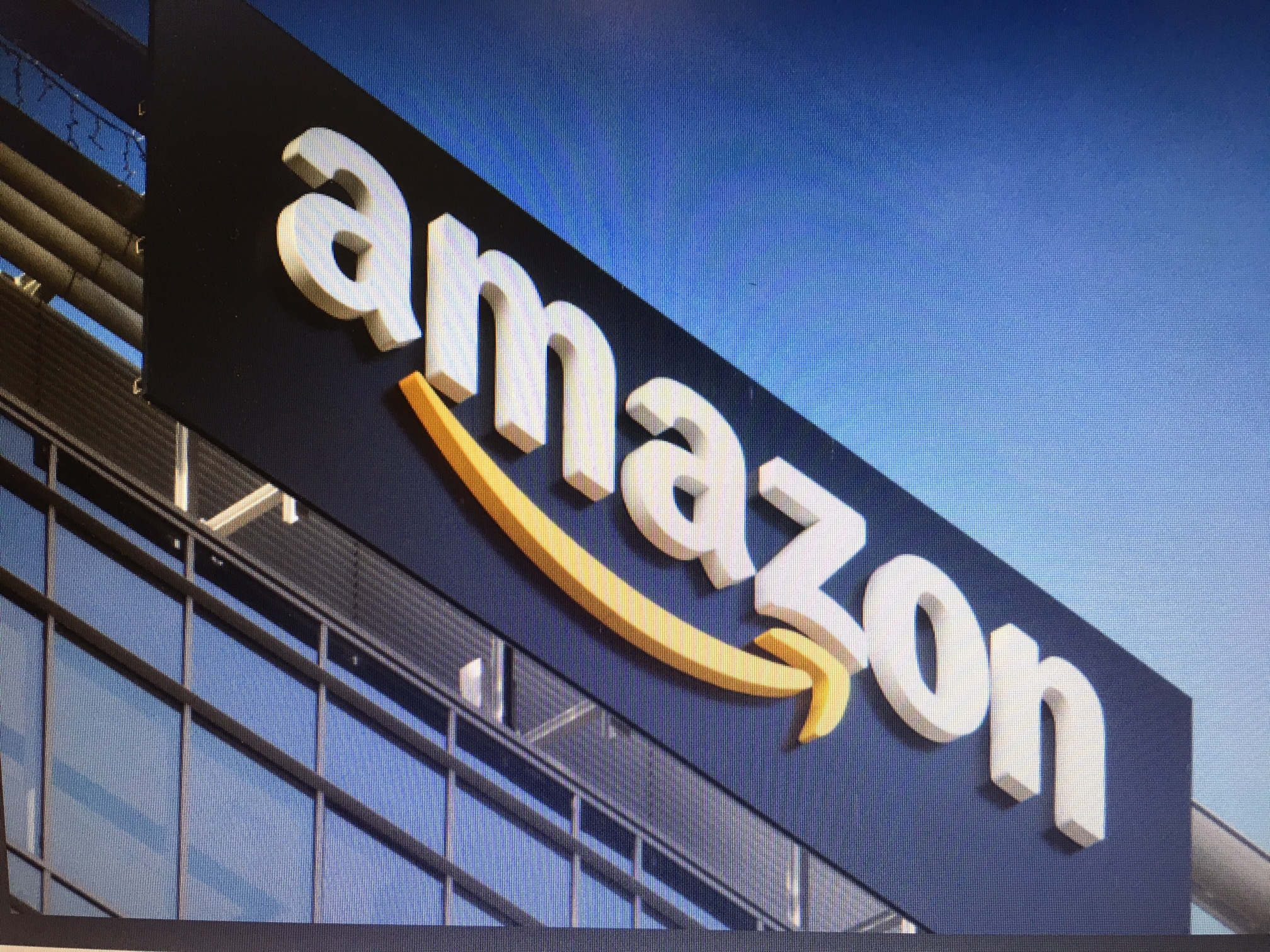 Amazon to build a distribution center in Shelby Township Arab