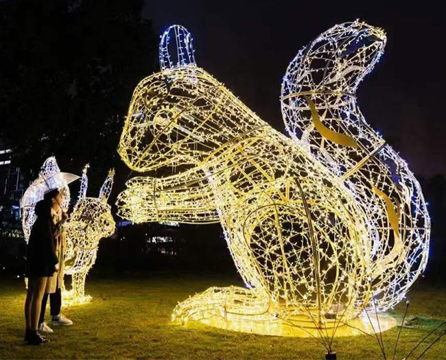 Christmas Park Decorations Large Light Squirrel YanDecor