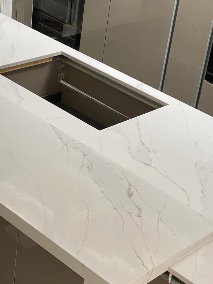 Calacatta Kitchen With Island Worktop Y&S Marble